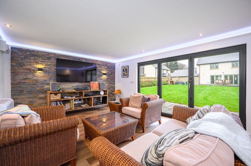 Games Room- click for photo gallery